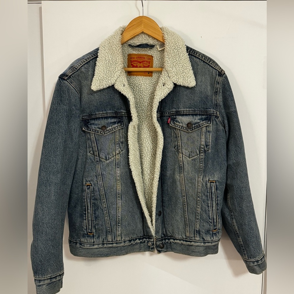 LEVIS SHERPA TRUCKER JACKET